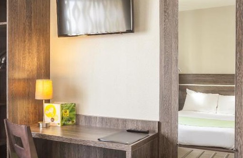 Lezoux Hotel | Logis Hôtel Les Voyageurs