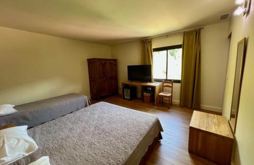 Porto Hotel | Logis Hotel Le Lonca