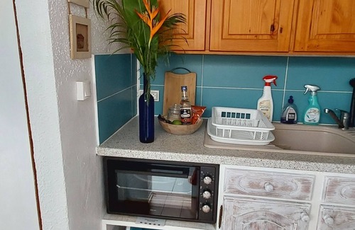Sainte-Anne Apartment | logisrev