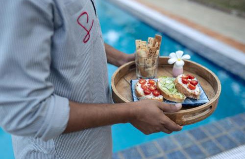 Alibaug Villa | LohonoStays Villa Santorini