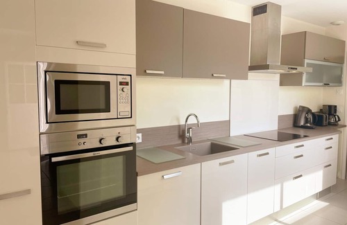 Thesee Cottage | Loire Valley Cottage: comfort, garden, parking, WiFi