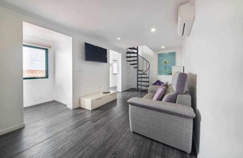 Calheta House | Lombo do Doutor Cottage 1 by Mth