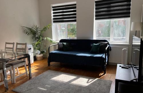Waterloo Apartment | London Eye Walk Cozy Flat