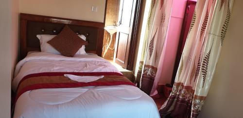 Nepal Hotel | London House Resort