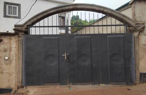 Buea Apartment | Longho Lodge Bundoma - Buea