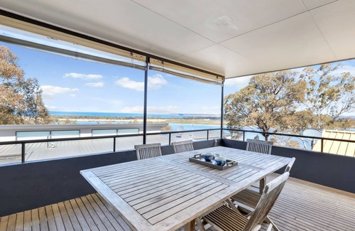 Merimbula House | Lontano - Fabulous Views