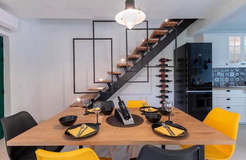 Opuzen House | Look forward to a holiday in this inviting holiday home near the beach!