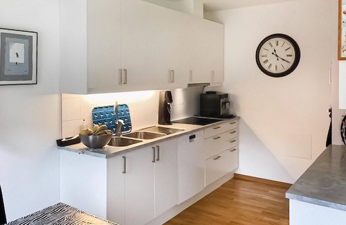 Ugglarp House | Look forward to a nice vacation with salmon fishing and nature experiences.