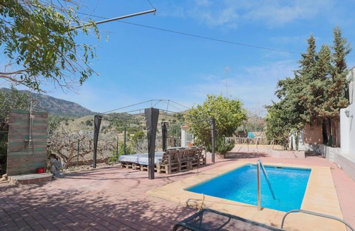 Galifa House | Look forward to spending your vacation in this vacation home in the best panoramic location.