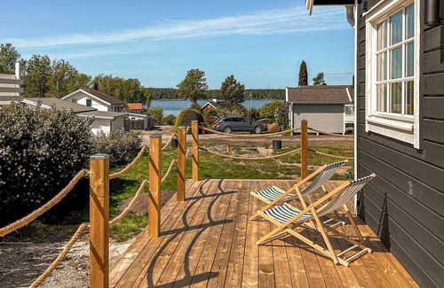 Mariestad Municipality House | Look forward to your next fishing vacation on the beautiful island, Torsö