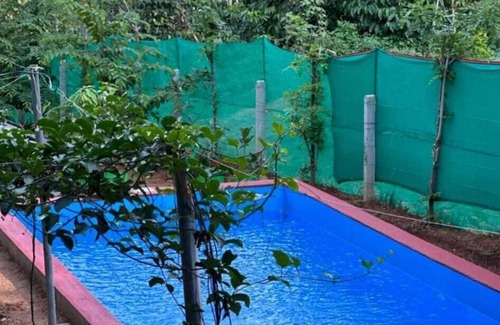 Krishnagiri Hotel | Loquat Inn Homestay