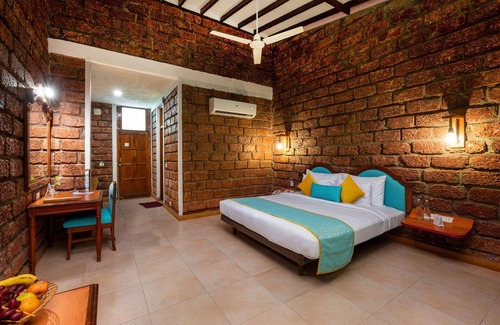 Murud-Harnai Hotel | Lotus an Eco Beach Resort Dapoli Murud