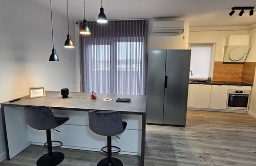 Ghiroda Apartment | Lotus apartament amplasat la intrare in Timisoara la 2 km de aeroport