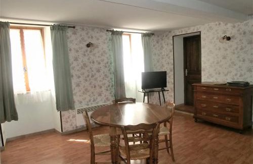 Jausiers Apartment | Lou Filadour rez de chaussée 5 personnes