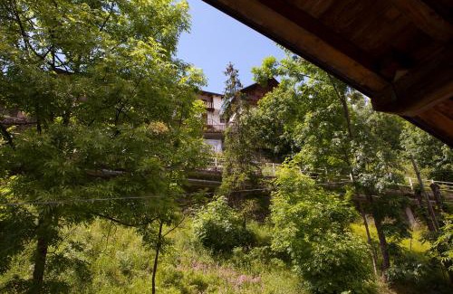 Vinadio Bed & Breakfast | LOU LOOP B&B