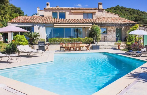 Gairaut Villa | LOU MAS SOUBRAN VI2083 by RIVIERA HOLIDAY HOMES