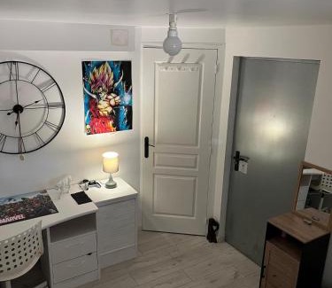 Centre Ville Apartment | Loue chambre indépendante