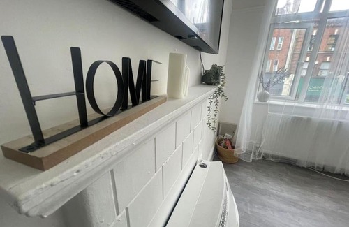 Bermondsey Apartment | Lovable 2 Bedroom Flat On Tower Bridge