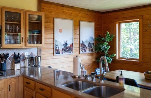 Afton House | Love Afton Cabin - Family Home