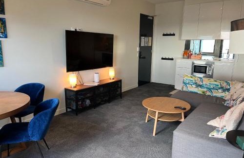 Frankston Apartment | Lovely 2-bedroom apartment, breathtaking view!