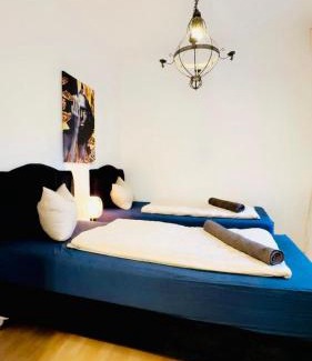 Klosterneuburg Apartment | Lovely 2BR for 5P Peaceful & Central Stay