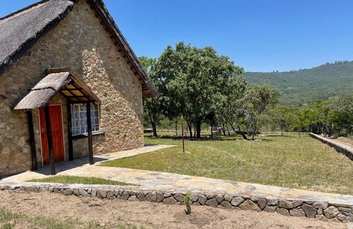 Nyanga Apartment | Lovely 3 bed house in Juliasdale - 2273