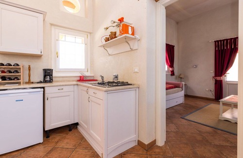 Strassoldo Apartment | Lovely apartment for 5 guests with WIFI, A/C, TV, terrace, pets allowed and parking