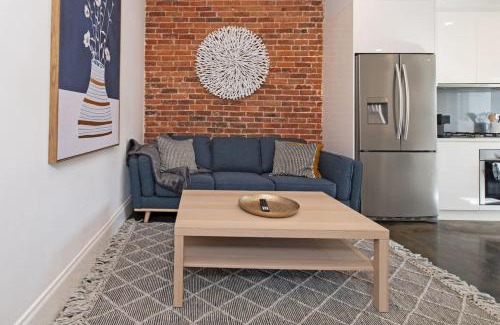 Norwood House | Lovely and Spacious 2-bedroom home in Norwood