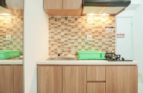 Rawasari Apartment | Lovely and Strategic Studio at Green Pramuka Apartment