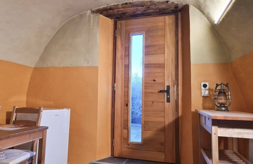 Muriaux Apartment | Lovely apartment for 2 people with WIFI, balcony, pets allowed and parking