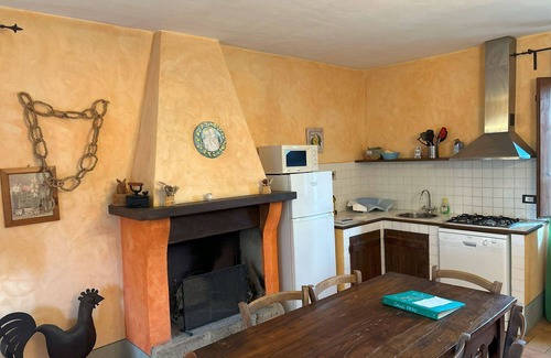 Monteleone d'Orvieto Apartment | Lovely apartment for 7 guests with pool, WIFI