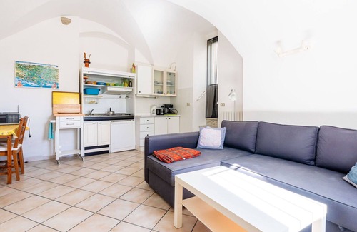 Castellaro Apartment | Lovely apartment for 2 people with terrace