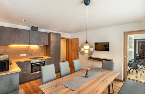 See Apartment | Lovely apartment for 14 people with WIFI, TV and terrace