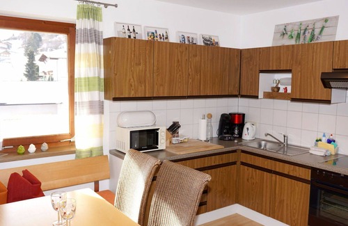 Wenns Apartment | Lovely apartment for 5 people with WIFI, TV and balcony