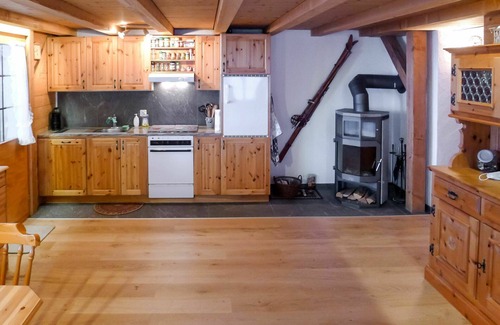 Tujetsch Apartment | Lovely apartment for 6 people with WIFI, TV, patio and panoramic view