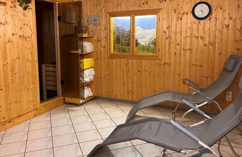 Grosssoelk Apartment | Lovely apartment for 10 guests with hot tub, WIFI, TV, terrace, panoramic view and parking