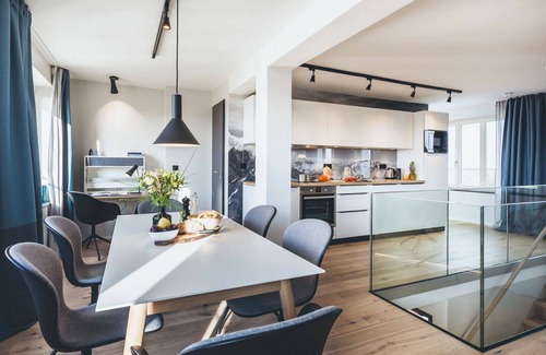 Prora Apartment | Lovely apartment for 6 guests with pool, WIFI, TV, terrace and pets allowed