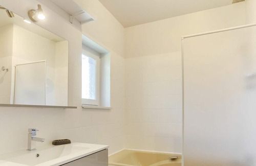 Tourgeville Apartment | Lovely apartment for 4 guests with WIFI, TV and parking