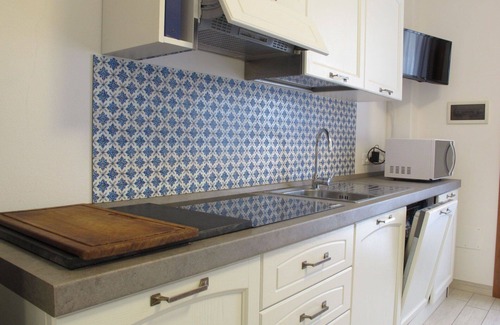 Lido di Volano House | Lovely apartment in villa for 4 guests with A/C, WIFI, TV, terrace and parking