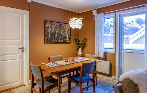 Rjukan Apartment | Lovely Apartment In Rjukan