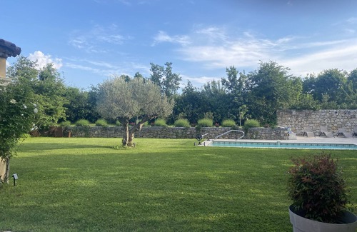 Saint-Vallier-de-Thiey House | Lovely character house rated 4 stars on Airbnb since 2019
