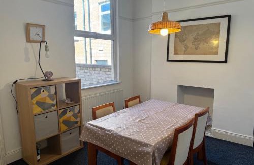 Ormeau House | Lovely Central Belfast 4 Bedroom Period Home