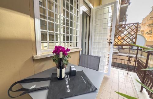 Suburbio XI della Vittoria Apartment | Lovely Design Apartment with Balcony