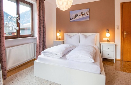 Bartholomaeberg Ski Chalet | Lovely detached holiday home in the Montafon with garden