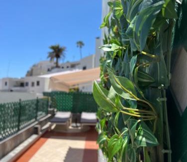 Puerto Rico Apartment | Lovely apartment 2 rooms with big terrace in Puerto Rico
