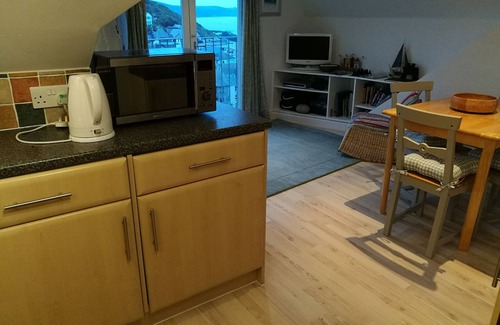 West Looe Apartment | Lovely Flat In West Looe With Spectacular Sea & Harbour Views - Non Smokers Only