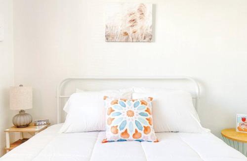 Coalinga House | Lovely Home Central Coalinga