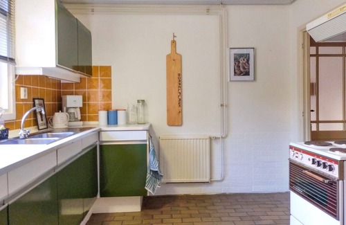 Arendonk House | Lovely home in Arendonk with sauna
