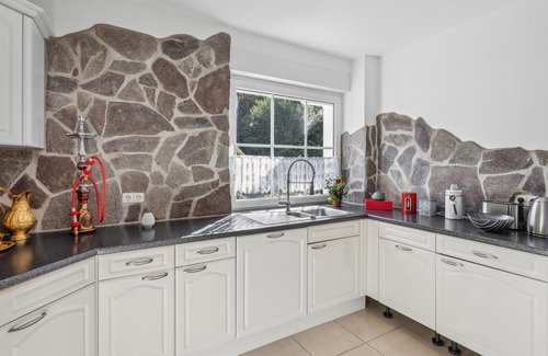 Dassendorf House | Lovely home in Dassendorf with WiFi
