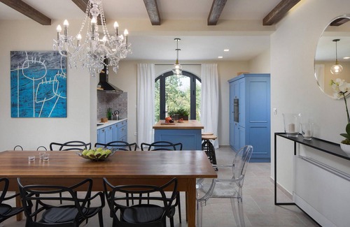 Tinjan House | Lovely home in Karojba with sauna